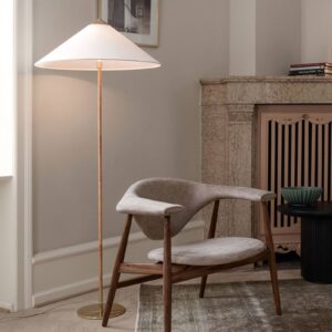 GUBI 9602 stojaca lampa