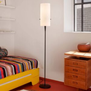 serien.lighting Club M stojaca LED lampa