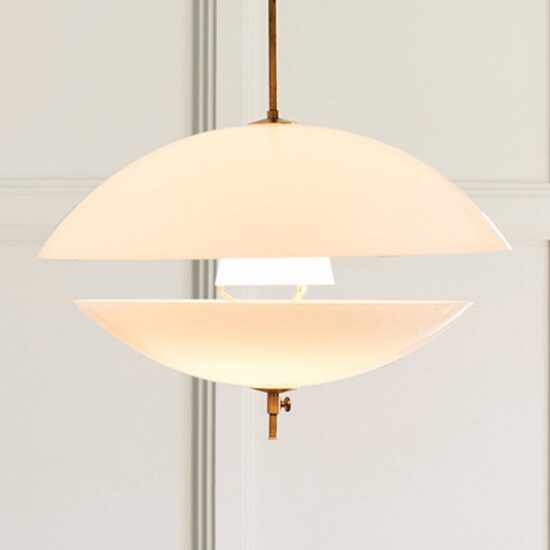 FRITZ HANSEN Závesná lampa Clam Ø 44 cm